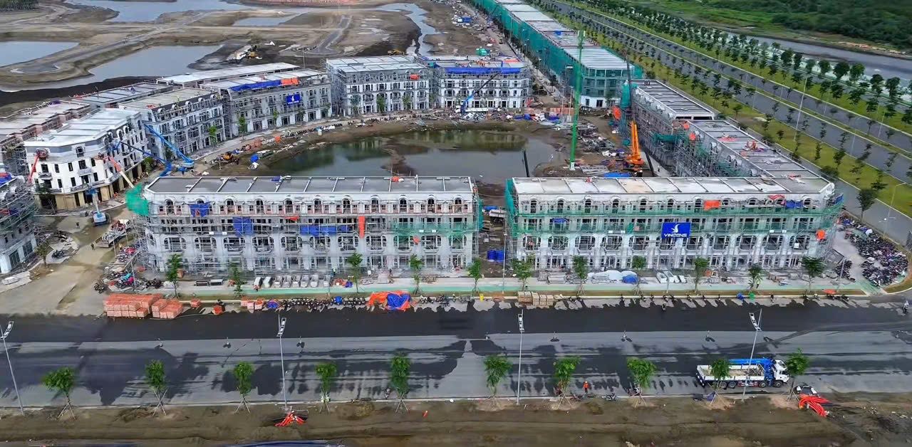 Nhà phố Vinhomes Green Paradise ngày càng rõ nét: Cập nhật tiến độ thực tế sau hơn một năm triển khai